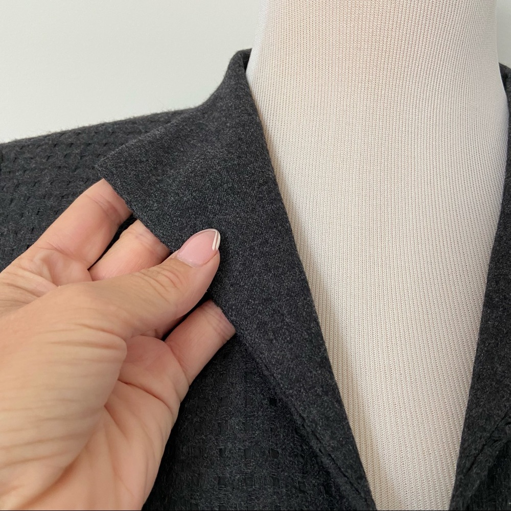 AKRIS Perforated Wool Structured Zip Wool Jacket - Picture 2 of 8